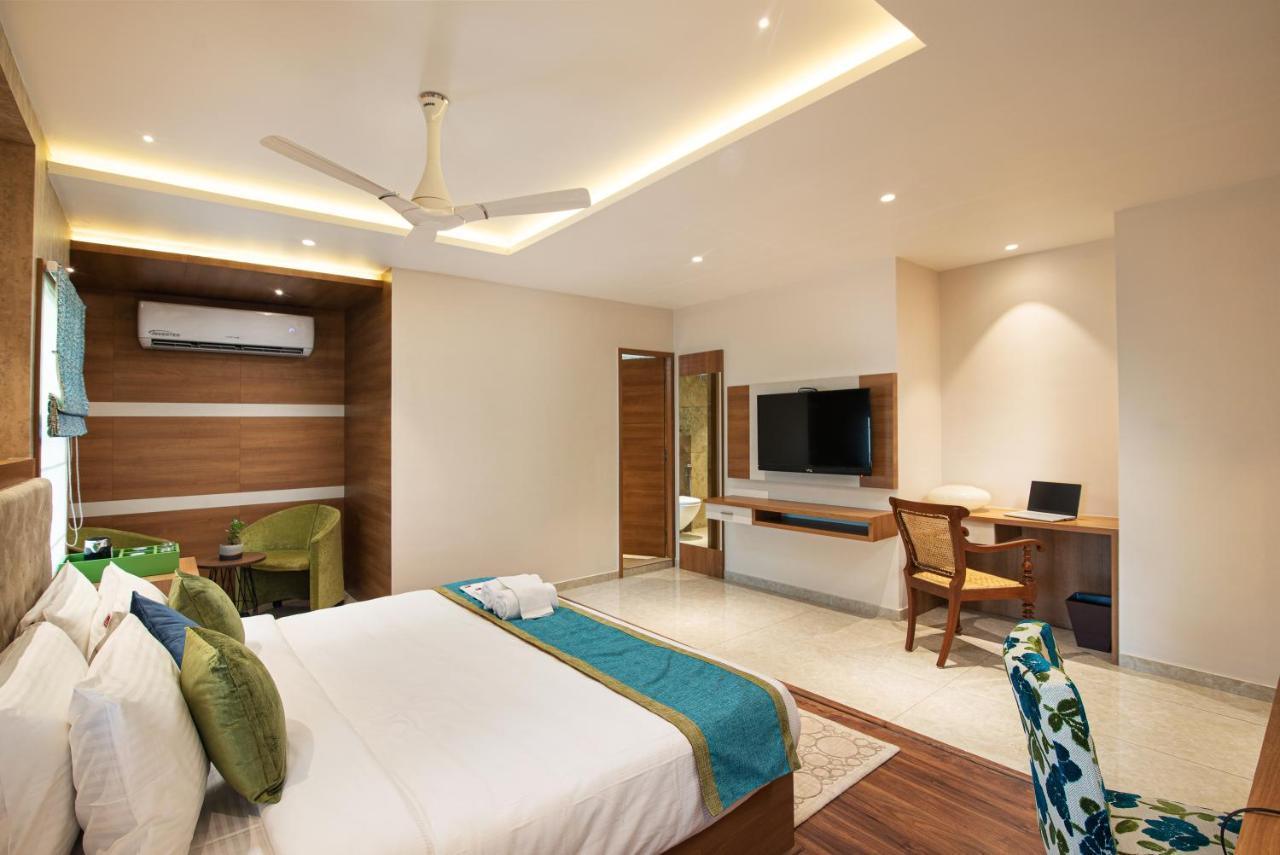 Time Square Boutique Hotel & Spa Alappuzha Kültér fotó