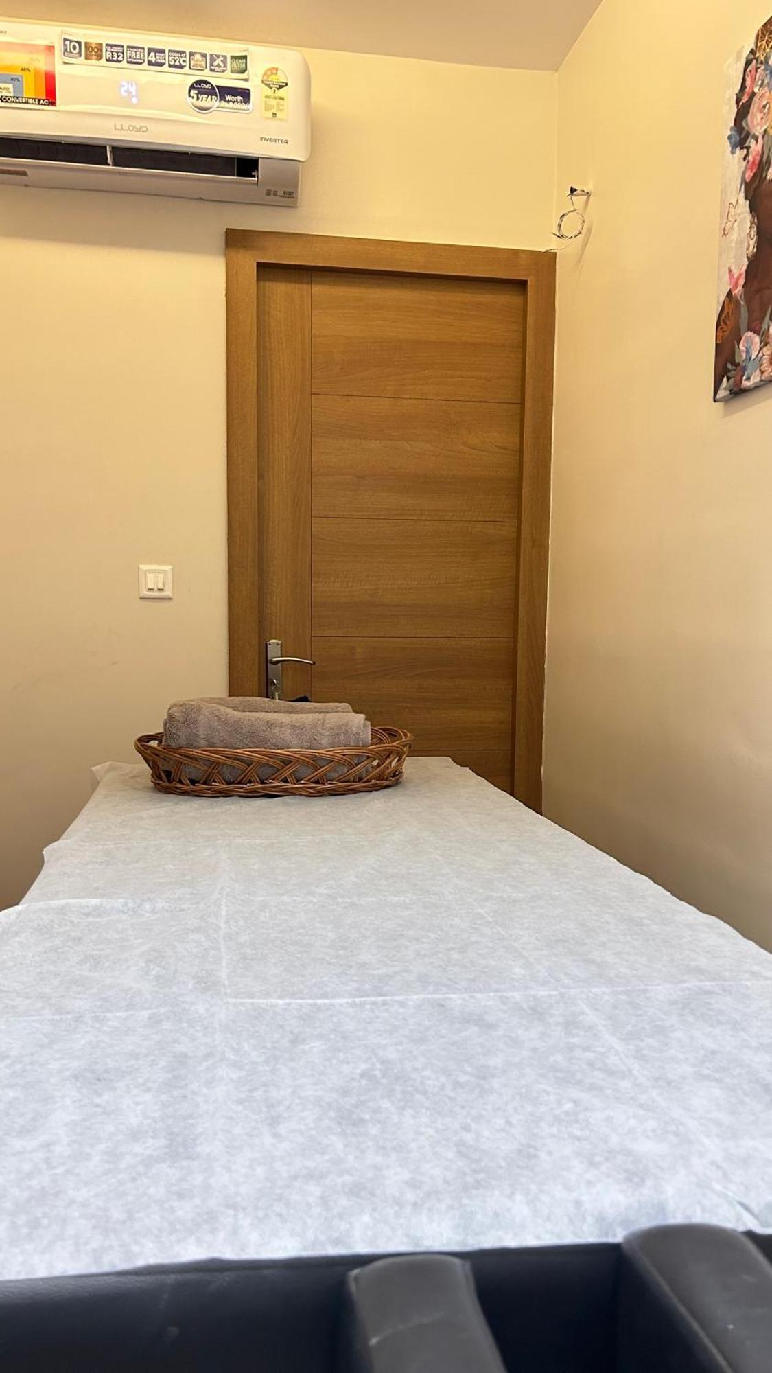 Time Square Boutique Hotel & Spa Alappuzha Kültér fotó