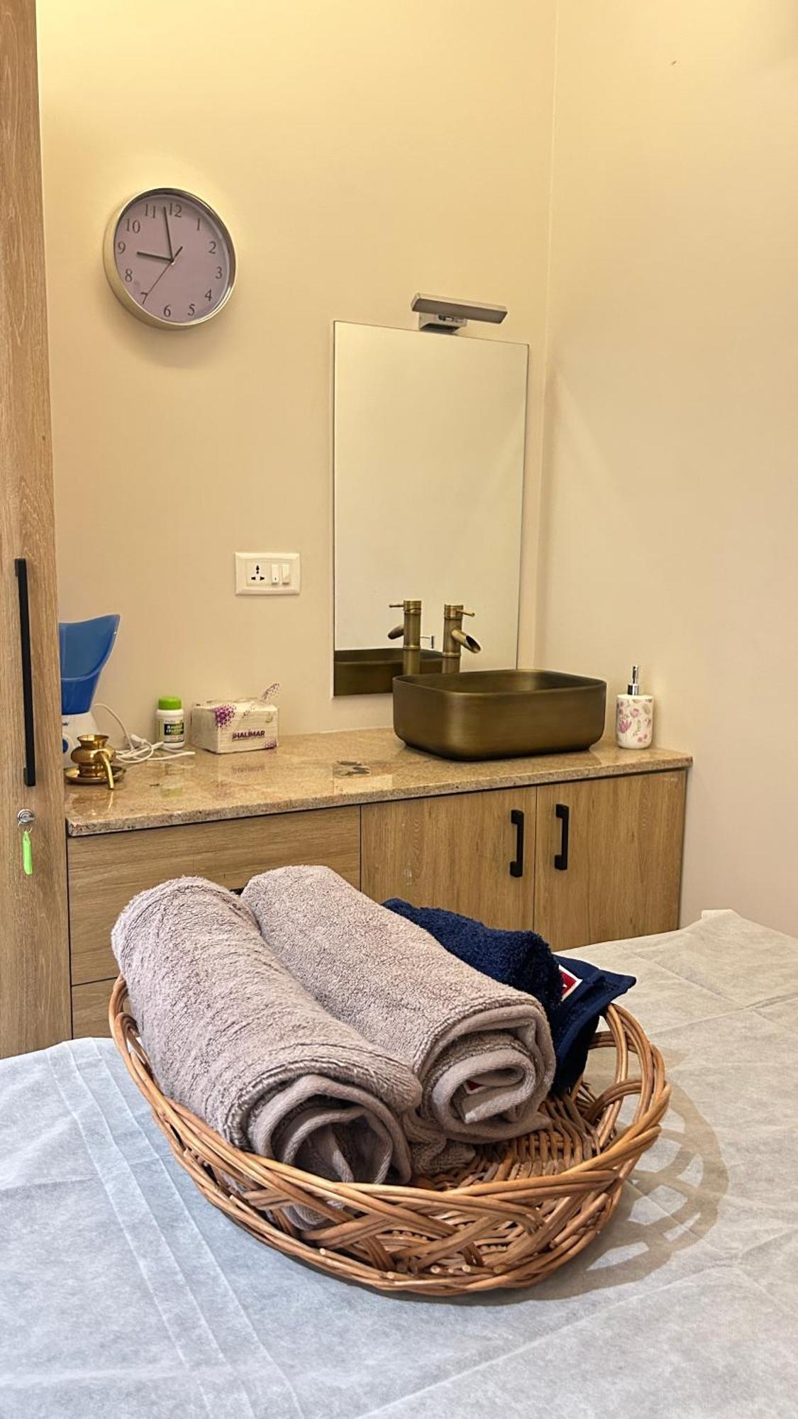 Time Square Boutique Hotel & Spa Alappuzha Kültér fotó